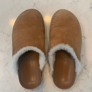 Jenni Kayne Shearling-Lined Moc Clog Saddle Sz 36